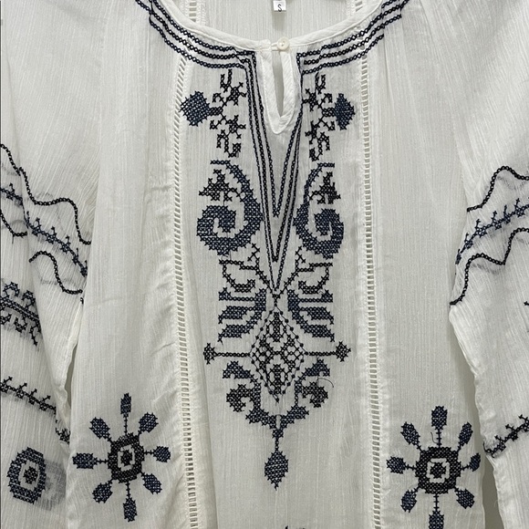 Monoreno Cotton Bohemian White Gauzy Blouse with Navy Embroidery - Size Small - Picture 2 of 14